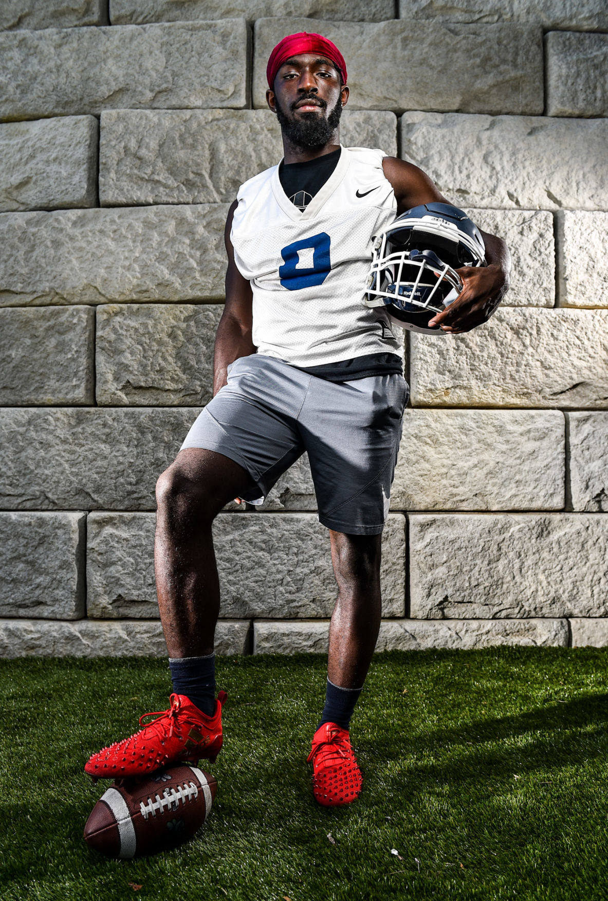 081519-qct-spt-ambrose-football-011a.JPG